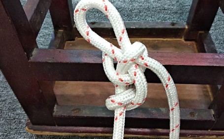 保障生命安全，重視應(yīng)急逃生繩的使用