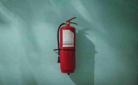 水基滅火器：了解這一神奇的滅火神器！